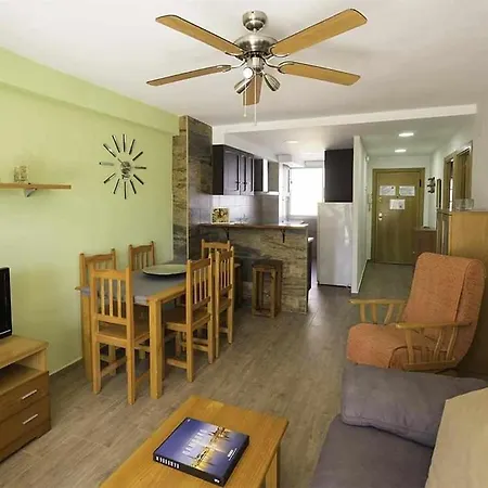 Apartamento Avenida Bruselas 22 *