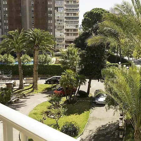Avenida Bruselas 22 Apartment
